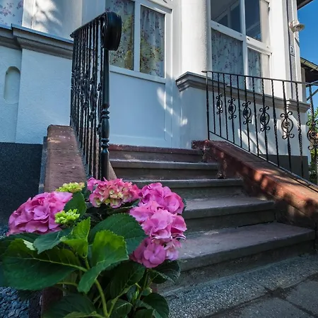 Anzabel Apartment *