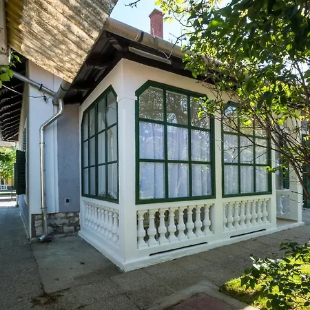 Anzabel Apartment Balatonfured